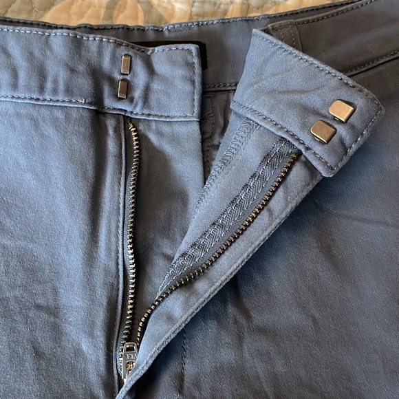 NWT Banana Republic Ladies' Chino Short item# 1687118 - Picture 6 of 12
